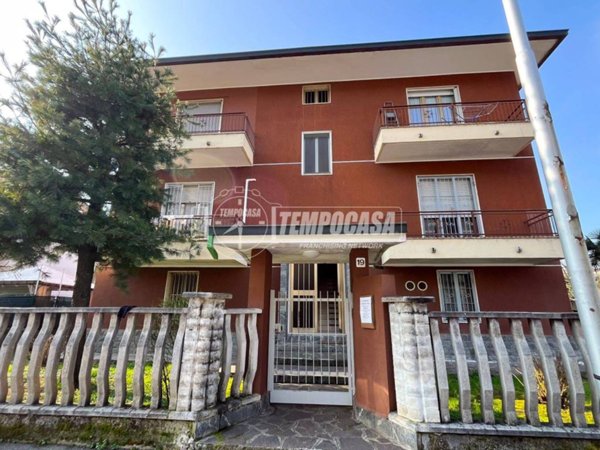 appartamento in vendita a Paullo in zona Paullo Centro