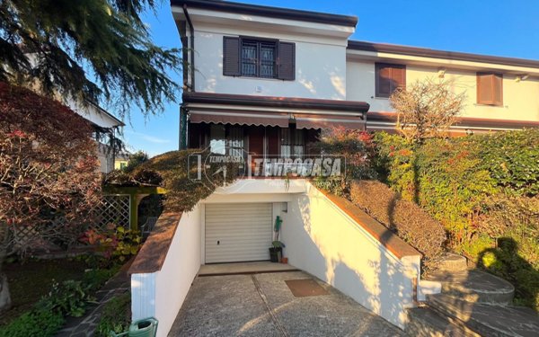 casa indipendente in vendita a Paullo