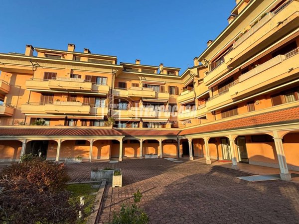 appartamento in vendita a Paullo in zona Paullo Centro