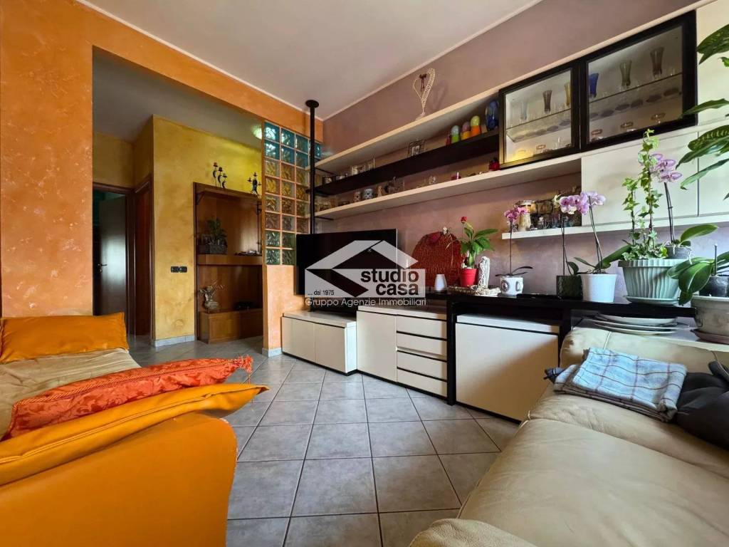 appartamento in vendita a Paullo in zona Paullo Centro