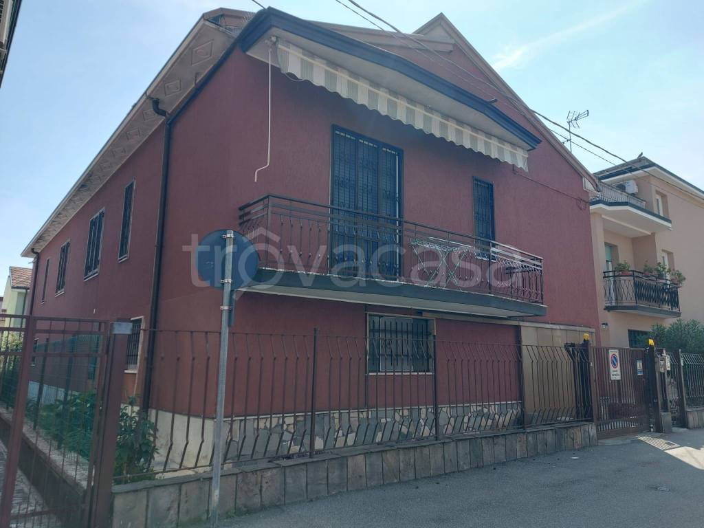 casa indipendente in vendita a Paullo