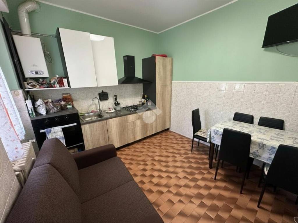 appartamento in vendita a Paullo in zona Paullo Centro