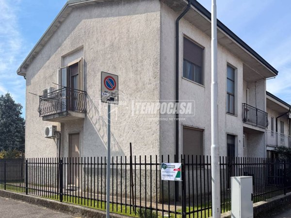 casa indipendente in vendita a Paullo