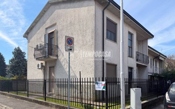 casa indipendente in vendita a Paullo