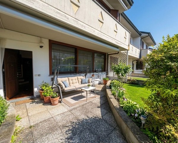 casa indipendente in vendita a Paullo