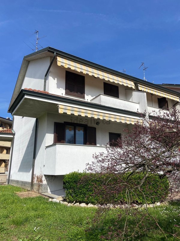 casa indipendente in vendita a Paullo