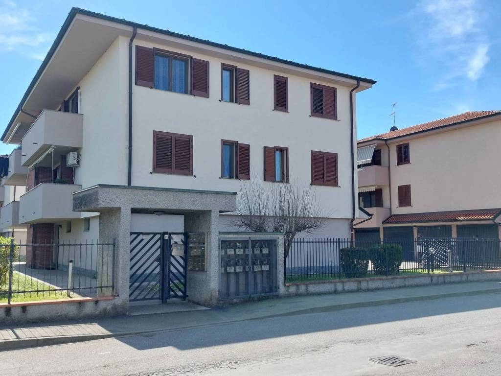 appartamento in vendita a Paullo