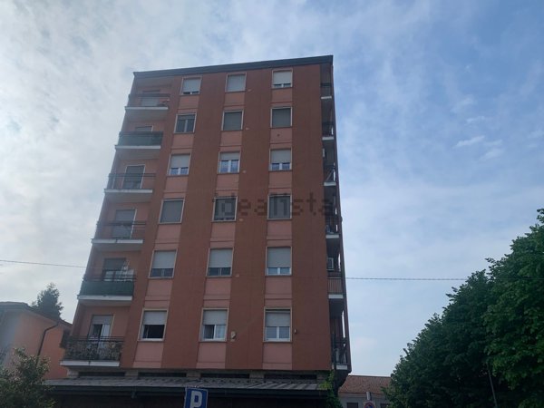 appartamento in vendita a Paullo in zona Paullo Centro