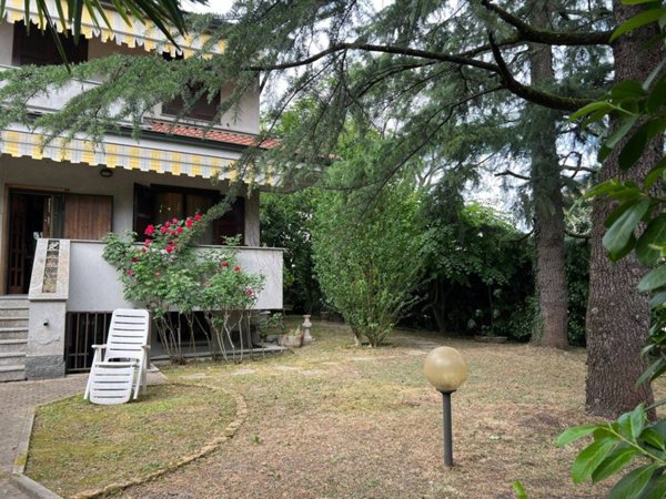 casa indipendente in vendita a Paullo