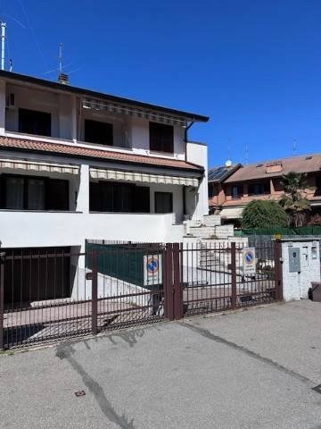 casa indipendente in vendita a Paullo