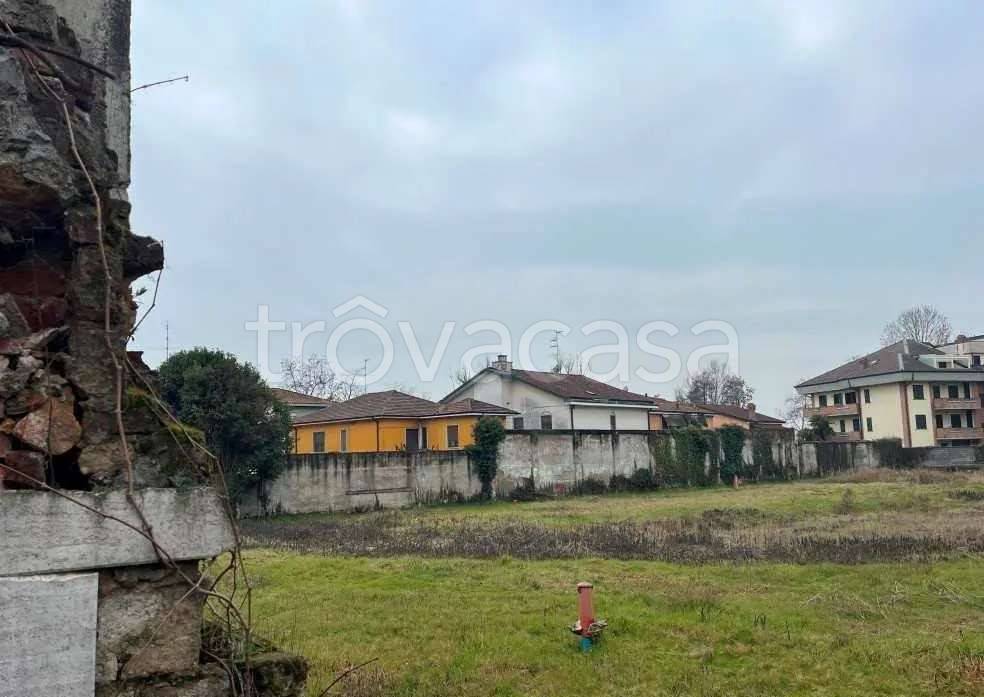 terreno edificabile in vendita a Paullo