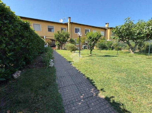 casa indipendente in vendita a Paullo