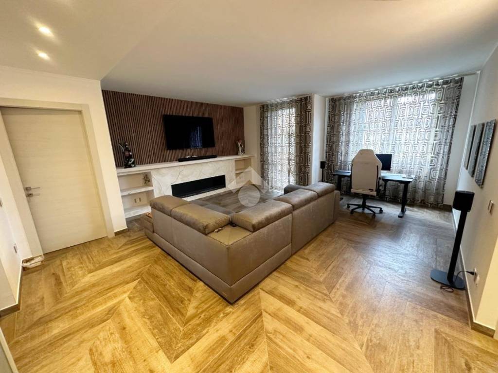 appartamento in vendita a Paullo in zona Paullo Centro