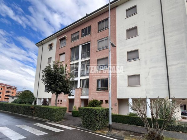 appartamento in vendita a Paullo in zona Paullo Centro