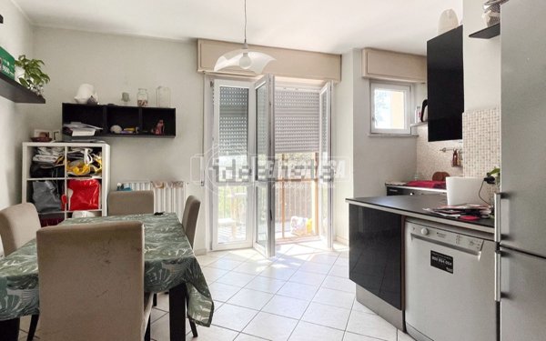 appartamento in vendita a Paullo in zona Paullo Centro