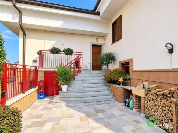 appartamento in vendita a Paullo in zona Paullo Centro