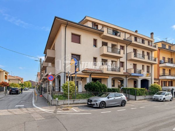 appartamento in vendita a Paullo in zona Paullo Centro