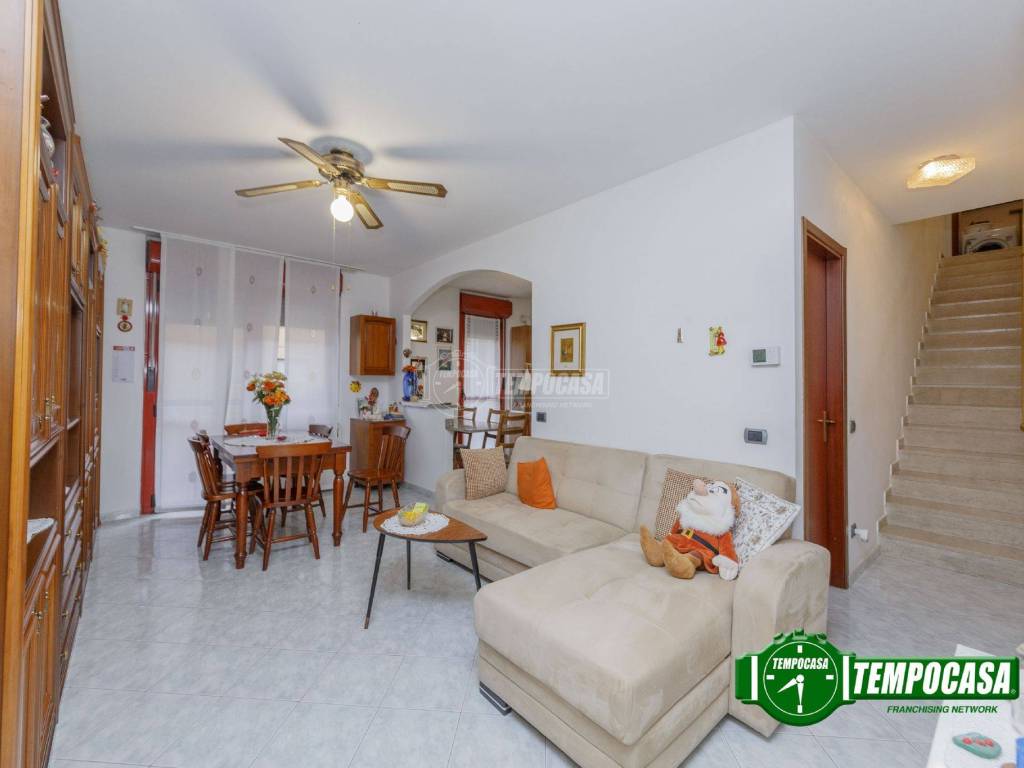 appartamento in vendita a Pero