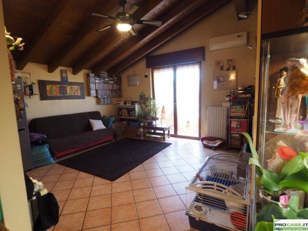 appartamento in vendita a Pero