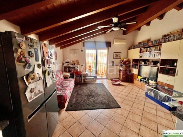 appartamento in vendita a Pero