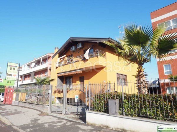 appartamento in vendita a Pero
