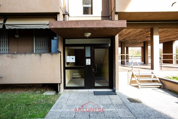 appartamento in vendita a Pero
