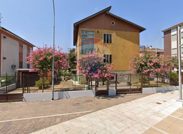 appartamento in vendita a Pero