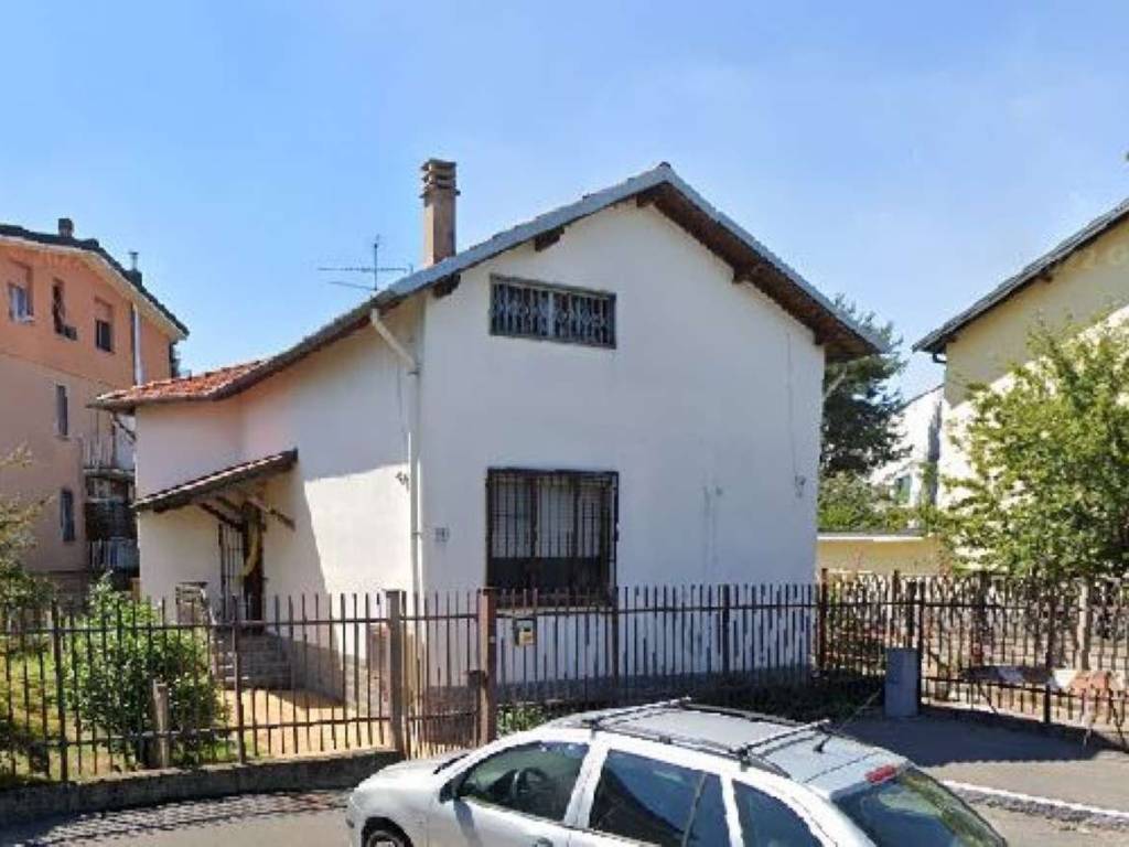 casa indipendente in vendita a Pero
