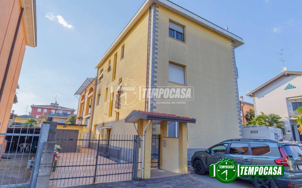 appartamento in vendita a Pero