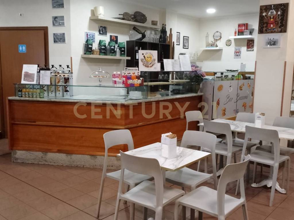 negozio in vendita a Pero