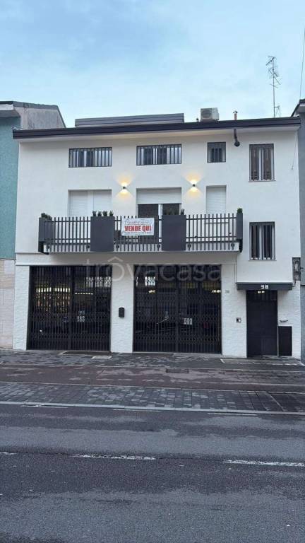 appartamento in vendita a Pero