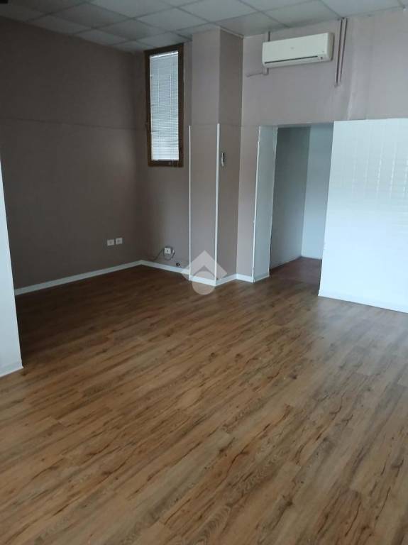 appartamento in vendita a Pero