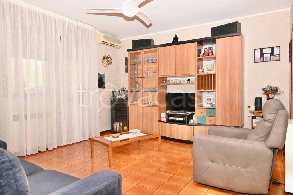 appartamento in vendita a Pero