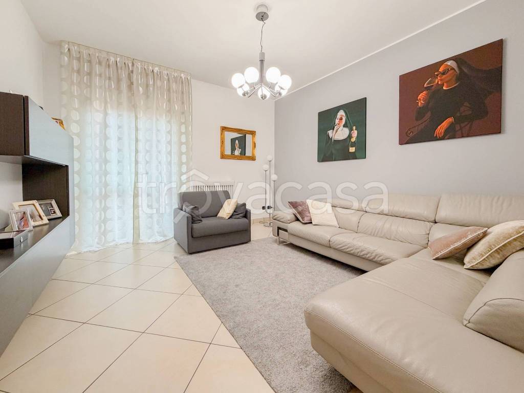 appartamento in vendita a Pero