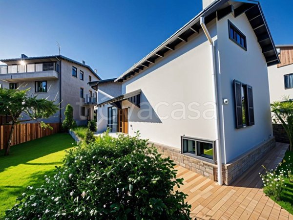 casa indipendente in vendita a Pero
