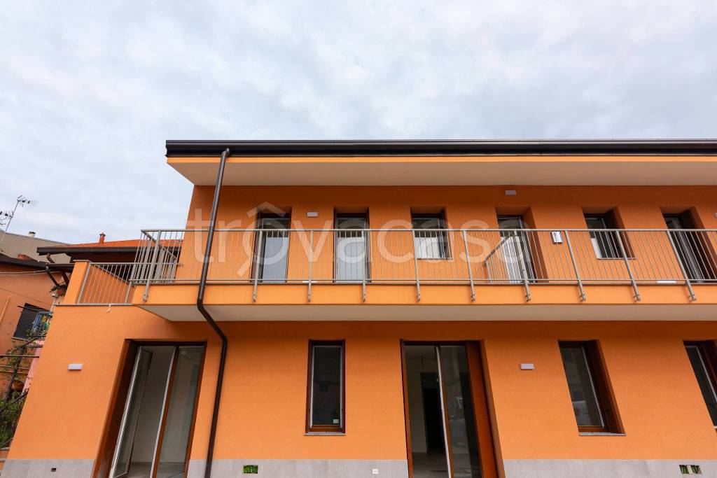 appartamento in vendita a Pero