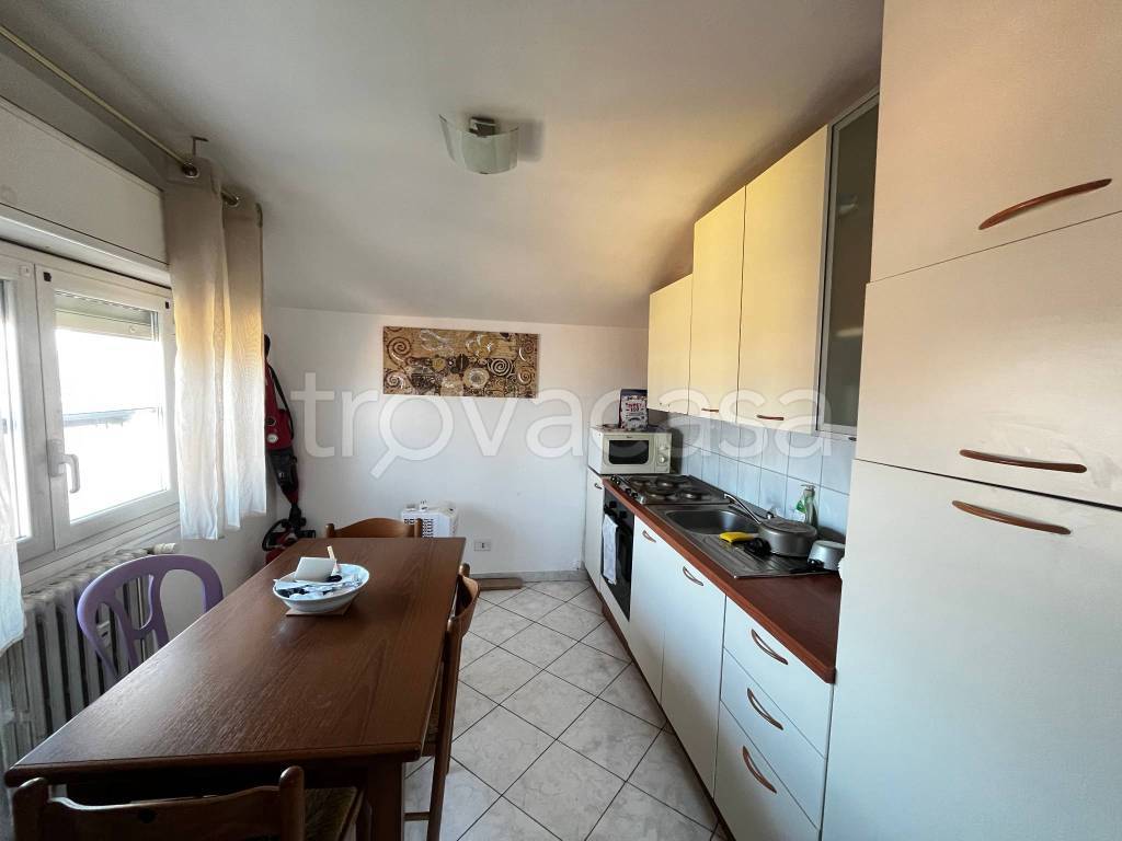 appartamento in vendita a Pero