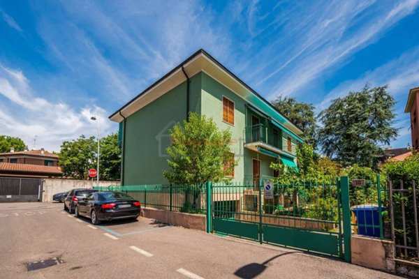 appartamento in vendita a Pero