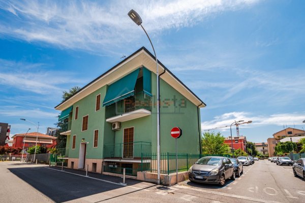 appartamento in vendita a Pero