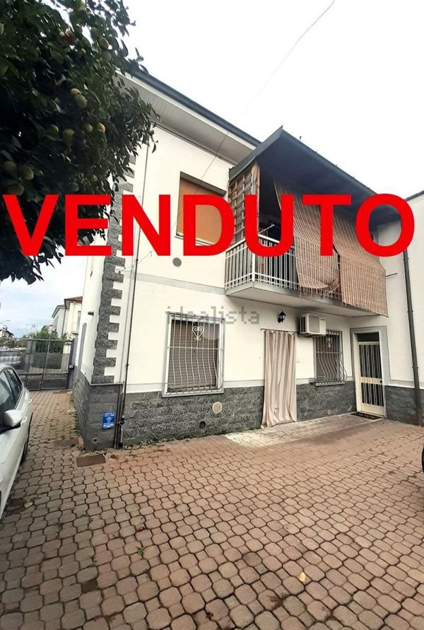 appartamento in vendita a Pero