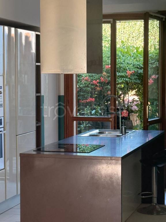 casa indipendente in vendita a Pero