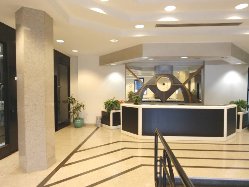 ufficio in vendita a Peschiera Borromeo in zona Bettola