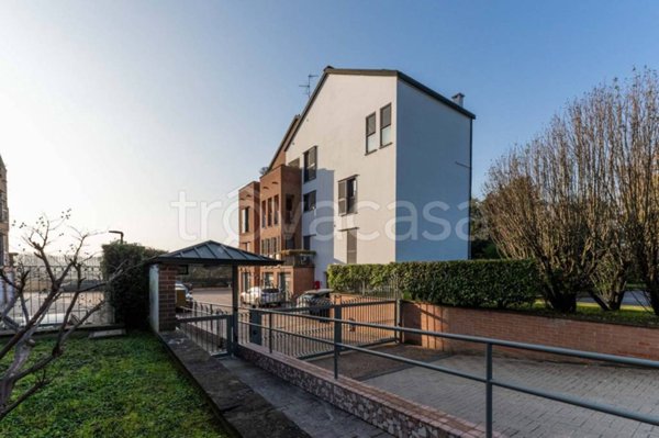 appartamento in vendita a Peschiera Borromeo in zona Bellaria