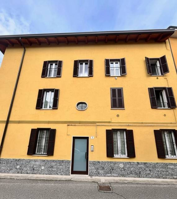 appartamento in vendita a Peschiera Borromeo in zona Bettola