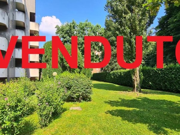 appartamento in vendita a Peschiera Borromeo in zona Bettola