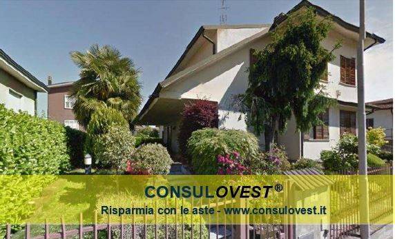 casa indipendente in vendita a Peschiera Borromeo in zona Bellaria
