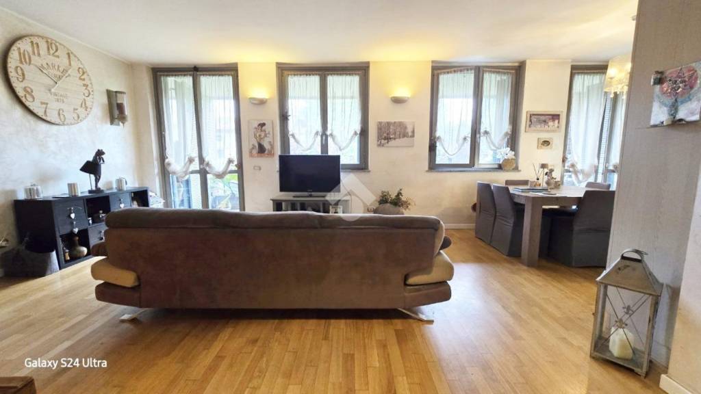 appartamento in vendita a Peschiera Borromeo