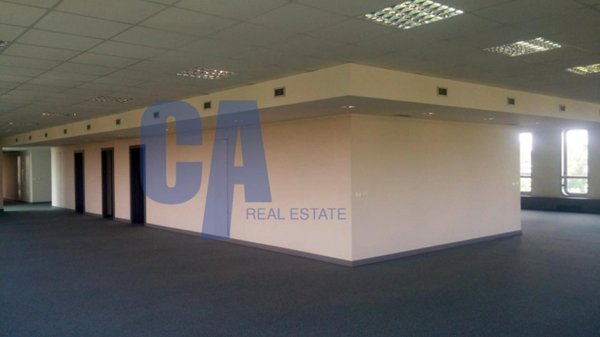 ufficio in vendita a Peschiera Borromeo in zona Linate