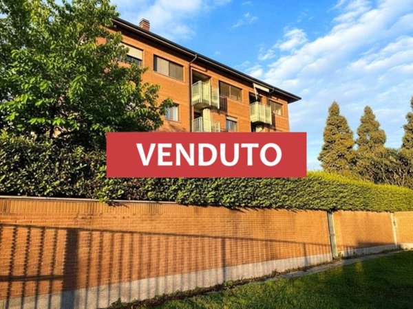 appartamento in vendita a Peschiera Borromeo in zona Mezzate