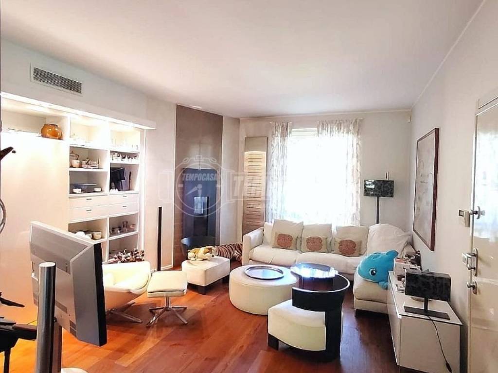 appartamento in vendita a Peschiera Borromeo in zona Bettola